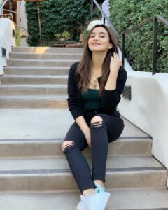 Neha Sharma Instagram - Need another one of those..holiday on my mind...thank you @reetika1408 for the 📸..need you back soon😛