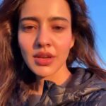 Neha Sharma Instagram – #fitnessmotivation #sunrise #morningrun #noflilter #nomakeup