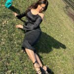 Neha Sharma Instagram - I like my dresses just as I like my coffee. Black. @alc_ltd @nakedwolfe #chicago #monday #mondaymood Chicago Downtown