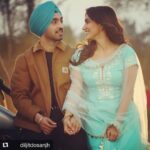 Neha Sharma Instagram – I am excited 😬👏🏼👏🏼..are u?  #Repost @diljitdosanjh with @get_repost
・・・
#GulabiPagg @nehasharmaofficial Teaser Dekh Leya Tusi…😍 Mainu Tan Baut Feeling aa Rahi aa.. Bery Bery Excited About #ROAR 🦁 
LINK IN BIO .. 🤗🥰@preetsinghdirector