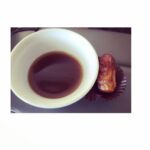 Neha Sharma Instagram – Ending this one on a sweet note..#quahwa #dates #byebyemuscattillIseeyouagain ☕️