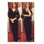 Neha Sharma Instagram – thank u guys for the 👚  @coverstoryfsl @instagladucame @sandeep230687 ..#black seems to still be my fav