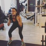 Neha Sharma Instagram - #tuesdaymotivation #fitness #fitnessmotivation #gymjunkie 💪🏼