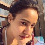 Neha Sharma Instagram – 🌞🌞#nomakeup #nofilter #themagicofsunlight