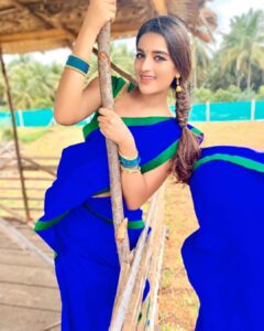 Nidhhi Agerwal Instagram - Wishing everyone a very #happyonam 🙏🏼🌟 may the lights and colours of Onam fill happiness and prosperity in your home ✨