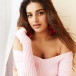 Nidhhi Agerwal Instagram – 🌸🌸🌸