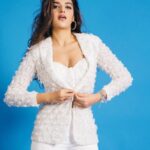 Nidhhi Agerwal Instagram - The only thing I believe about palmistry is that your destiny is in your hands 💙 Outfit: @roseroomcouture Pic: @i_ak_photographer Styled by @officialanahita