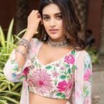 Nidhhi Agerwal Instagram - 🌸🌸🌸