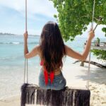 Nidhhi Agerwal Instagram - Peace is it’s own reward 😍 #maldives #beach #travel #ismart #bts Maldives