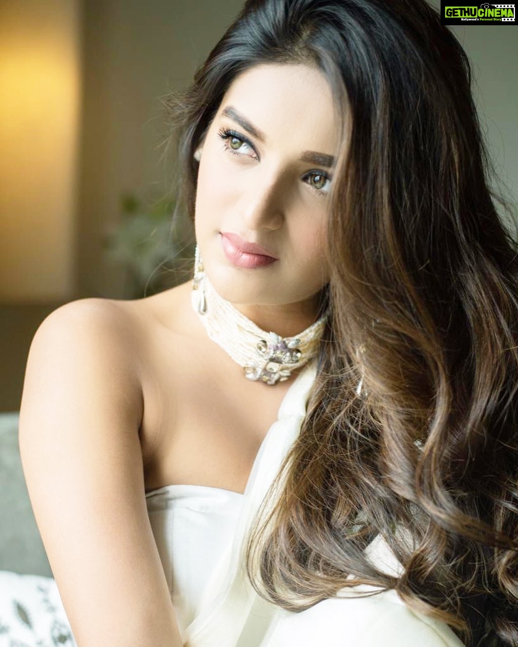Nidhhi Agerwal Instagram - When you start standing up for yourself the game changes πΈπ΄