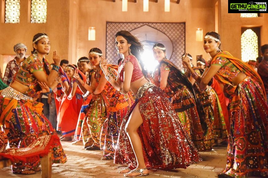 Nidhhi Agerwal Instagram - First look 💥 #ismartshankar #dimaakkharab #pcfilm @purijagannadh @puriconnects @charmmekaur @ram_pothineni