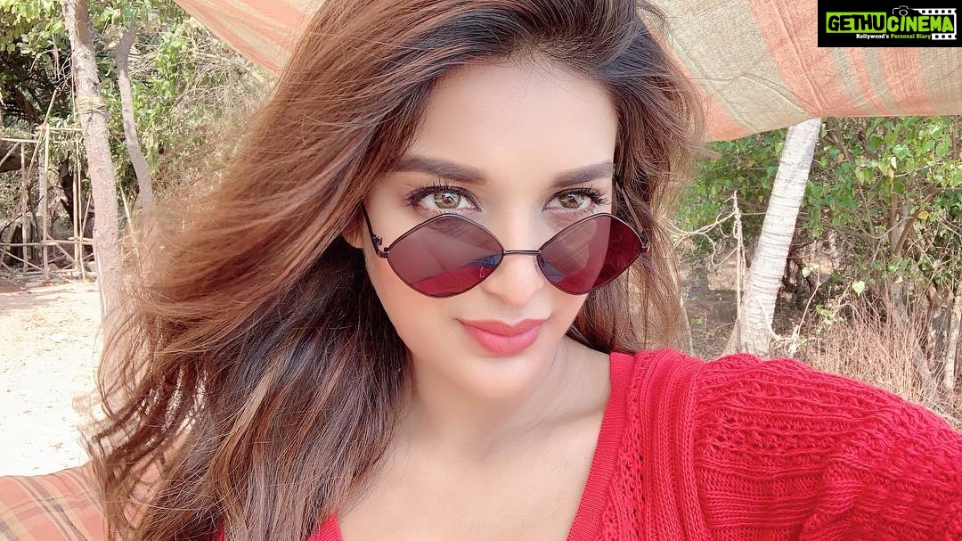 Nidhhi Agerwal Instagram - Hello #goa 😍 #beach#shoot#ismartshanker Goa, India