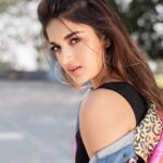 Nidhhi Agerwal Instagram - We don’t realise that somewhere within us all there does exist a supreme self who is eternally at peace 👁