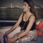 Nidhhi Agerwal Instagram - Learning how to sail 💁🏻‍♀️ #newyear #sailing #captain #dubai #dubainights Dubai, United Arab Emirates