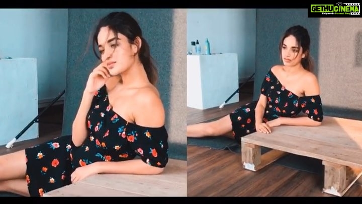Nidhhi Agerwal Instagram - BTS with @rahuljhangiani #thursdayvibes