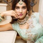 Nidhhi Agerwal Instagram - Me on a Saturday night 💁🏻‍♀️ @youandimag Outfit: @anushreereddydesign from @angasutrastyle Jewellery: @Musaddilalgemsjewels Makeup and hair: @officialsandysartistry Styled by @officialanahita Pic: @nikkhil_bareli