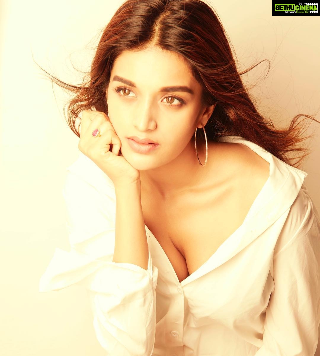 Nidhhi Agerwal Instagram - A thousand suns will carry me ☀️ 📸 @sureshnatarajan.in Hyderabad