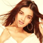 Nidhhi Agerwal Instagram - Good morning 😊