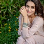 Nidhhi Agerwal Instagram - Magic only happens to those who believe in it 🤍🧚🏻✨🧿 📸 @kiransa @kiransaphotography 👗 @nikhitaniranjan