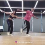 Nidhhi Agerwal Instagram - Because I love this song 😋 madness between rehearsals #dance #zingaat #hiphop @yashjain_14