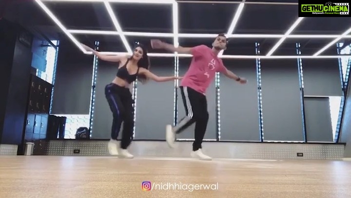 Nidhhi Agerwal Instagram - Because I love this song 😋 madness between rehearsals #dance #zingaat #hiphop @yashjain_14