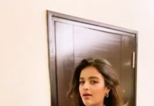 Nidhhi Agerwal Instagram - I’ve never seen elegance go out of style 🧿💙 #peaches #reels #nidhhiagerwal