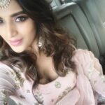 Nidhhi Agerwal Instagram - Feels 🦋