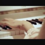 Nidhhi Agerwal Instagram - Feels so good to get back to playing the piano 🎹 just a glimpse into one of my favourite songs All Of Me @johnlegend Video @shariquealy #music #piano