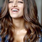 Nidhhi Agerwal Instagram – Have a happy and relaxing Sunday! 🌺🤗