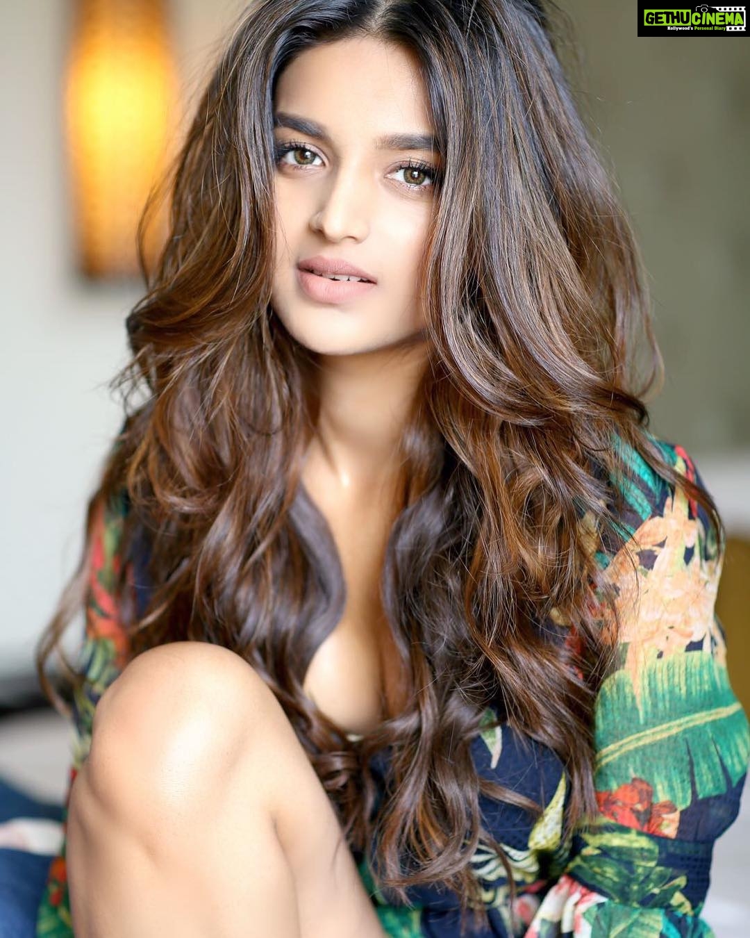 Nidhhi Agerwal Instagram - 🌴🌺 Shot by- @sashajairam Hair- @seemakhan1988