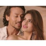 Nidhhi Agerwal Instagram - Fall in love ❤️️ pyar ho Link in bio #pyarho #munnamichael #monsoon