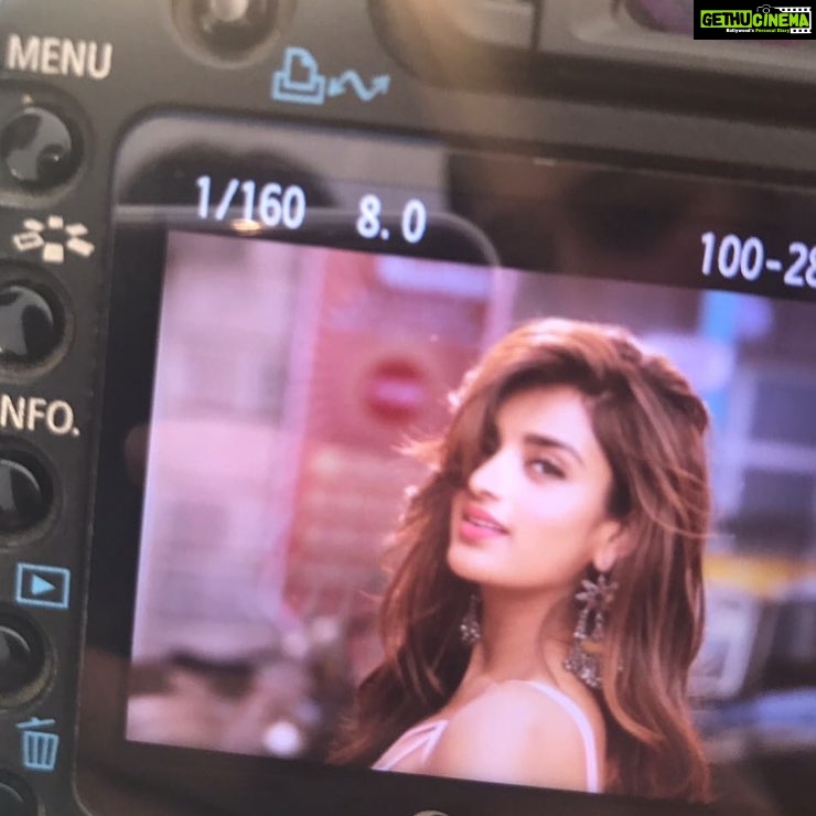 Nidhhi Agerwal Instagram - Goodnight 💕#trailershot
