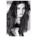 Nidhhi Agerwal Instagram - 📸 @sashajairam