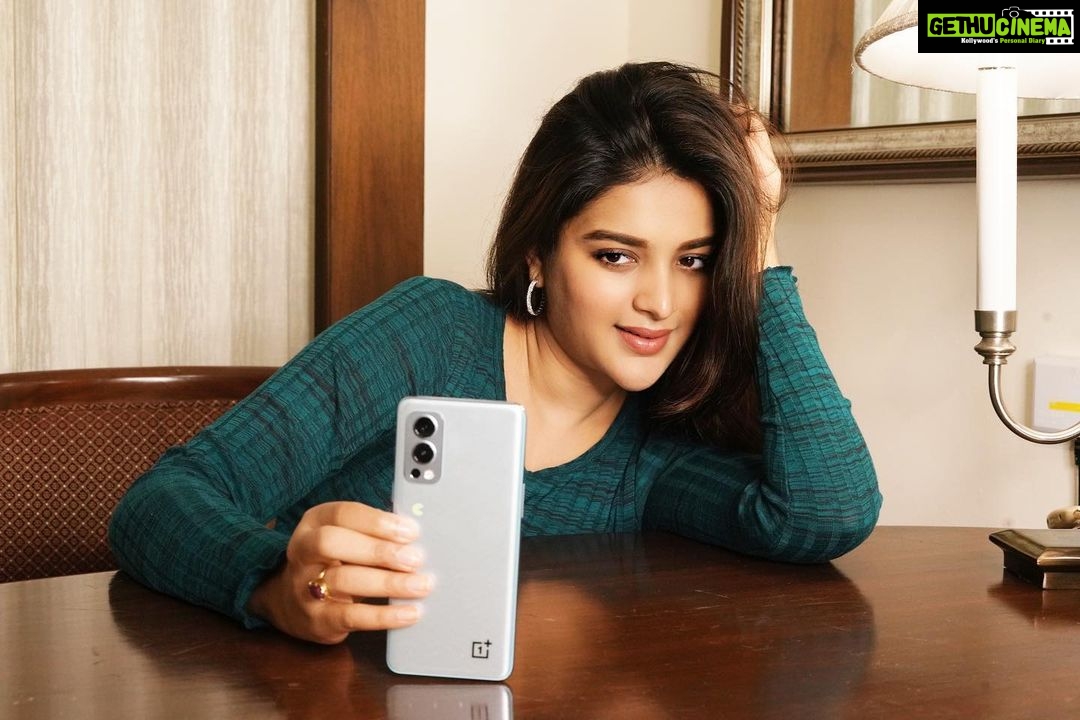 Nidhhi Agerwal Instagram - To the ones who always keep aiming for more and #NeverSettle, make the most of the OnePlus Community Sale, starting from 17th December and get the best offers across all categories only at a OnePlus Experience Store near you #BeingBoldAndBoundless #8YearsofOnePlus #Ad @oneplus_india 📸 @vickypsofficial