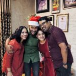 Nivetha Thomas Instagram – Merry Christmas from my family to yours 😊