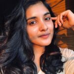 Nivetha Thomas Instagram – Sun, use some filter please 🙏