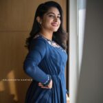 Nivetha Thomas Instagram – 🦋 Styling by @lavanyabathina
Dress courtesy by @storeanonym
Jewellery by @_missphia
PC by @kalvakunta_karthikprabha