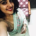 Nivetha Thomas Instagram – 😊