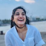 Nivetha Thomas Instagram - Sunsets and smiles