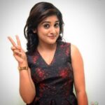 Nivetha Thomas Instagram - ✌🏼️😊