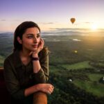 Parineeti Chopra Instagram - Silence & serenity amongst the clouds today :) Early morning Hot Air balloon, spotted so many kangaroos! @HotAirBallooncairns in  @tropicalnorthqueensland @queensland #thisisqueensland #exploretnq