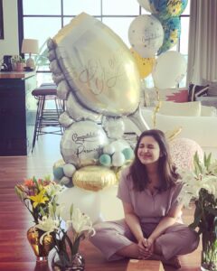 Parineeti Chopra Instagram - The morning (weekend) after! Nightsuit and happiness .. Overwhelmed and emotional .. THANKYOU everyone 💕🙏 #TheGirlOnTheTrain