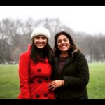 Parineeti Chopra Instagram - Happpppyy mothers' day mom!!!!
