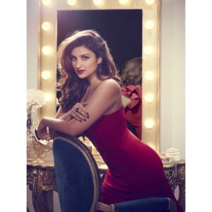 Parineeti Chopra Instagram - My new campaign for Layer'r Wotta Girl!! #happiness