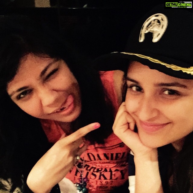 Parineeti Chopra Instagram - She's here!!! This mad woman and me - forever together!! @namrata4u #newyear #travelqueens