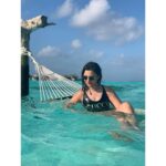 Parineeti Chopra Instagram - A hammock in the middle of the ocean?! YESSS PLEASEEE !!! 🧜‍♀️ Maldives