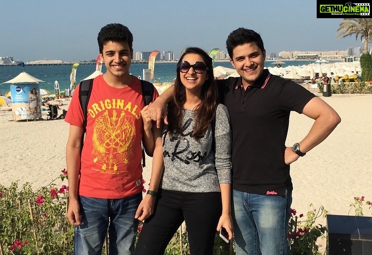 Parineeti Chopra Instagram - My babies. I love you. 💕 #BhaiDooj #YoungerBrothersWhoThinkTheyAreOlderBrothers 🙄🙄 @thisissahajchopra @shivangchopra99