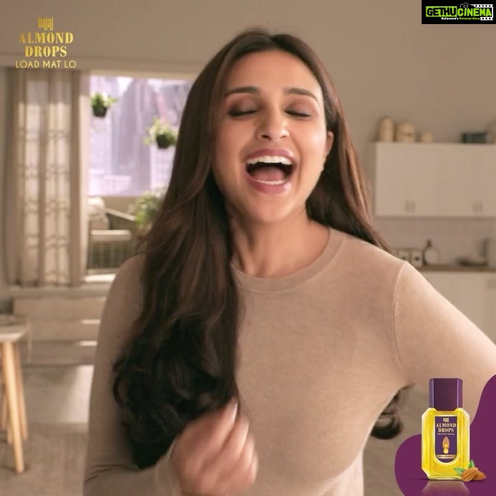 Parineeti Chopra Instagram - Hi guys! Hairfall problems getting you down? Do check out @bajajalmonddrops Hair Oil. It is my trusted oil to reduce hairfall. It is also light and non sticky that makes it really easy to use. Watch the video for more! #Ad