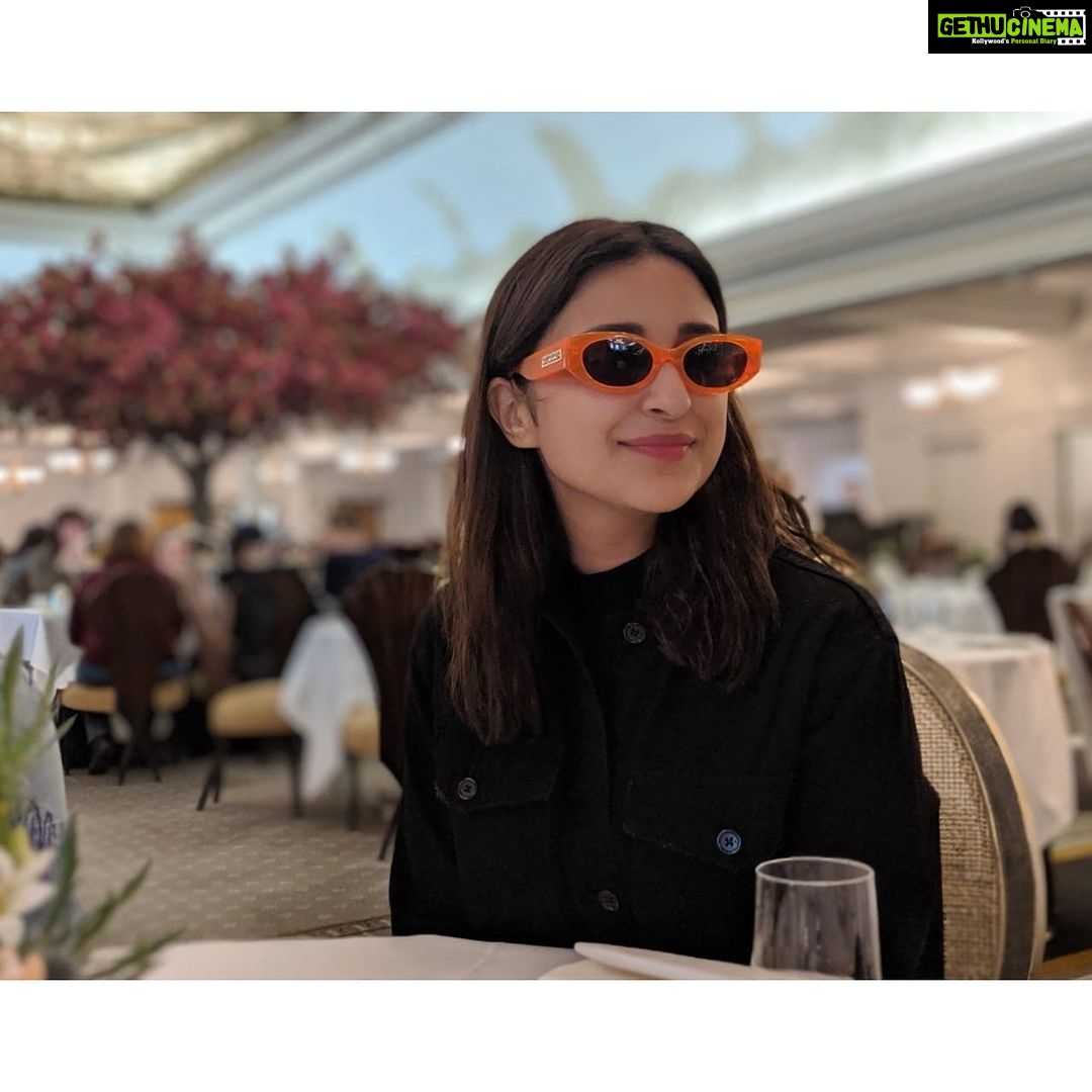 Parineeti Chopra Instagram - High tea with a side of sunglasses 🕶 #OrangeIsReallyTheNewBlack 🔶◼️ The Tea Room, Harrods, London, England