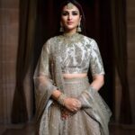 Parineeti Chopra Instagram – Royal for the royal wedding ✨ @sabyasachiofficial #PCkiShaadi Jodhpur